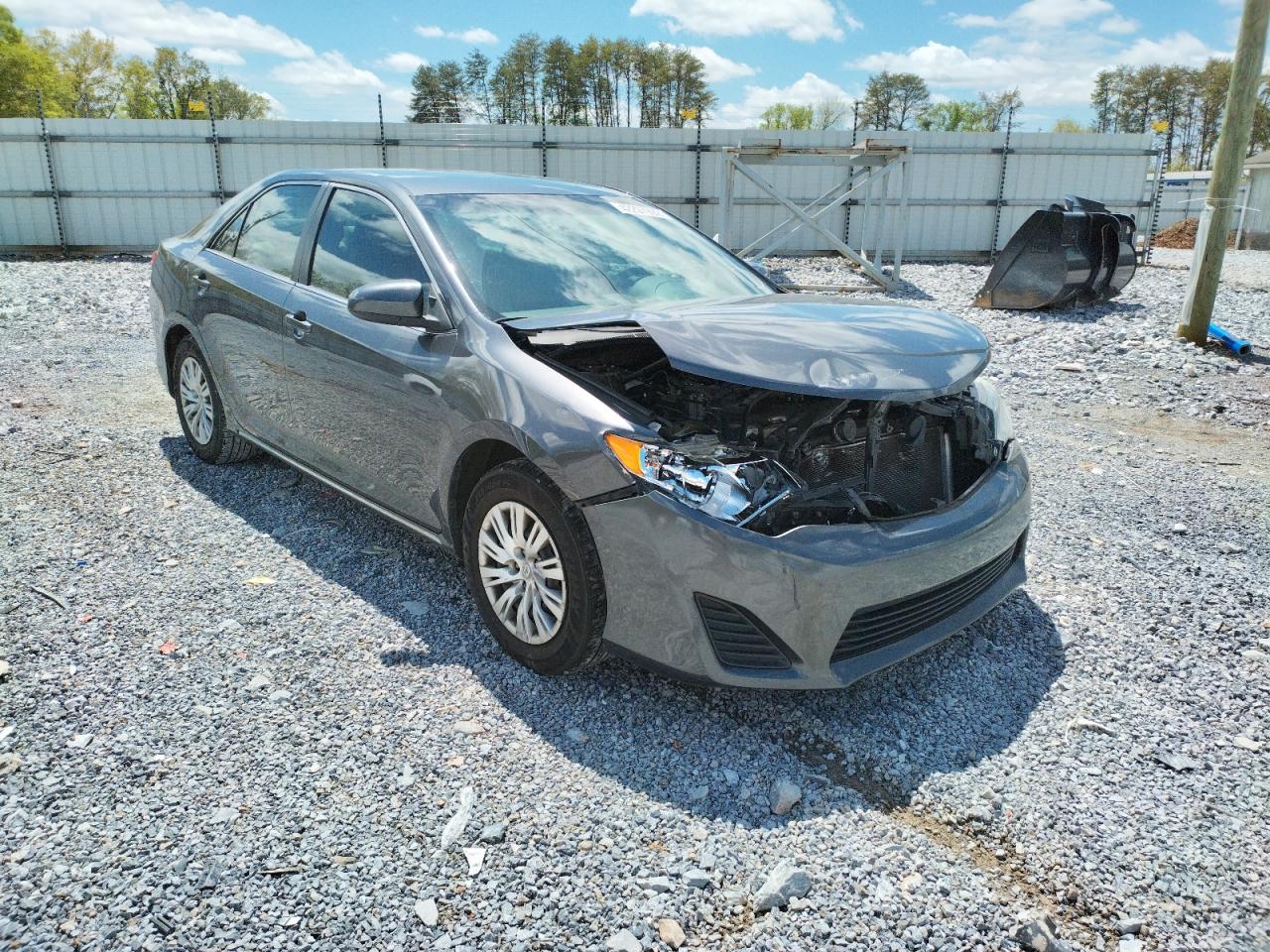 TOYOTA CAMRY L 2013 with VIN 4T1BF1FK6DU239035 - Photo from auction