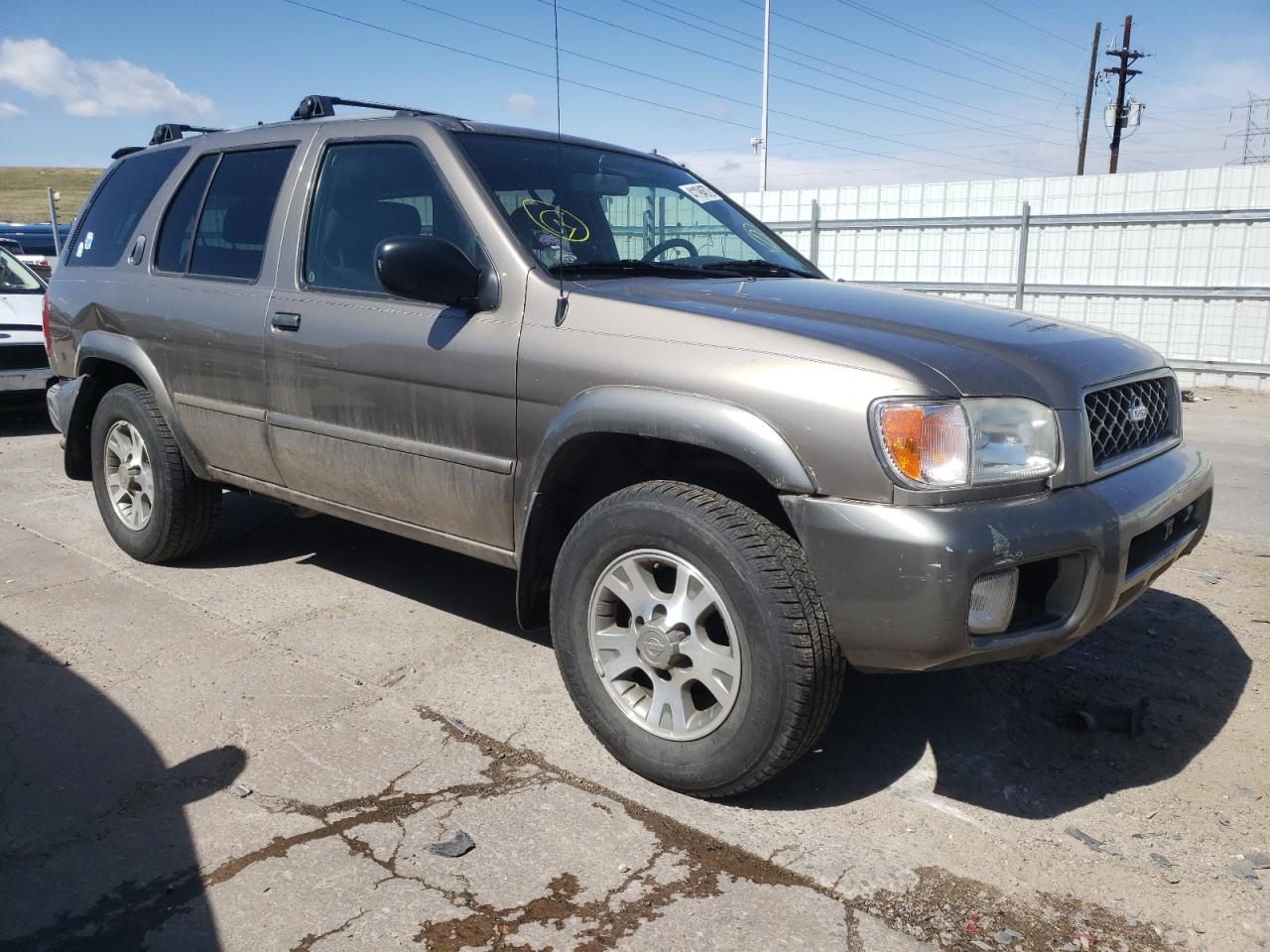 NISSAN PATHFINDER 2001 with VIN JN8DR09Y21W607780 - Photo from auction