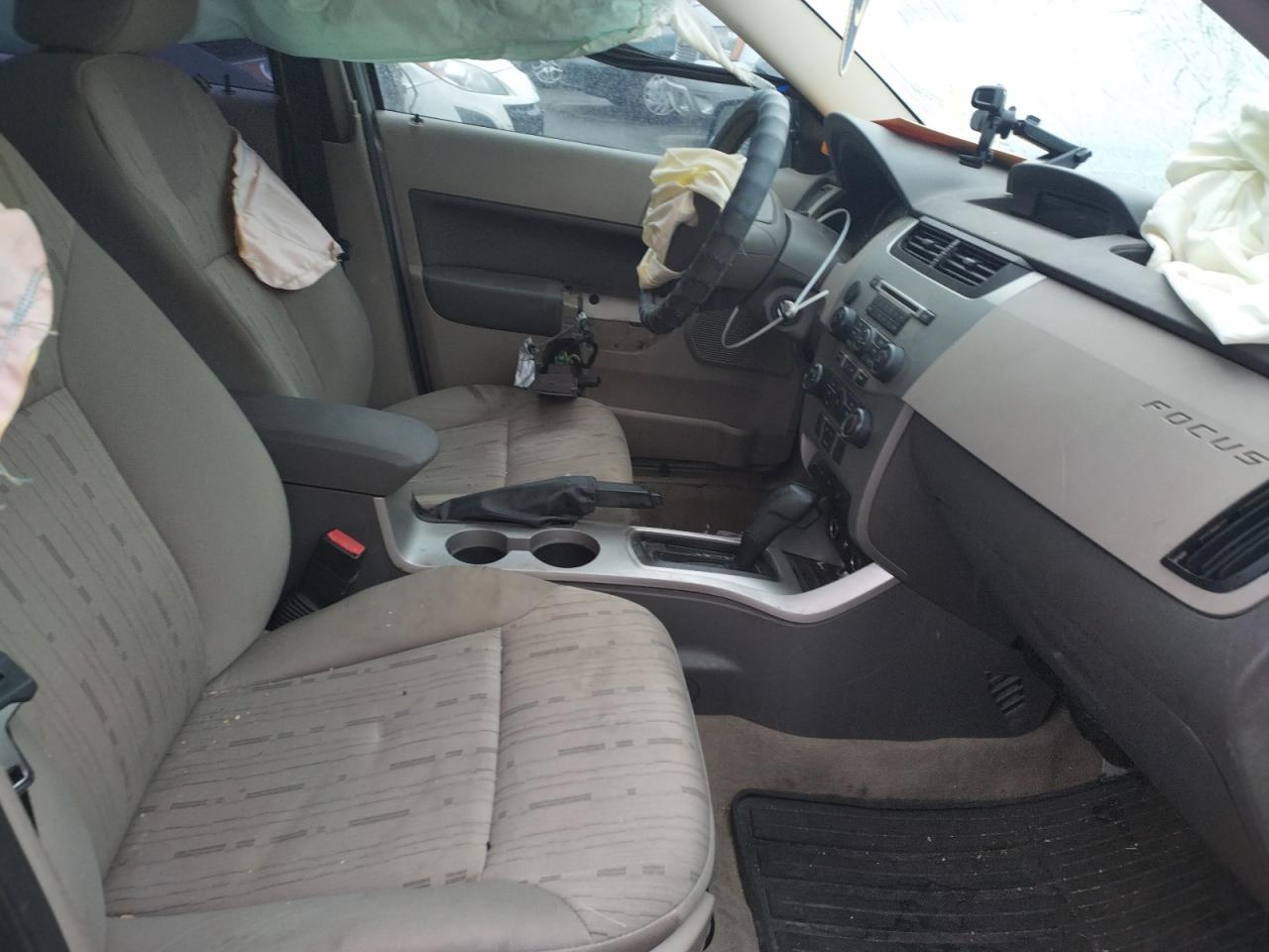 Photo 5 from auction – 2008 FORD FOCUS SE with VIN 1FAHP35N58W241197