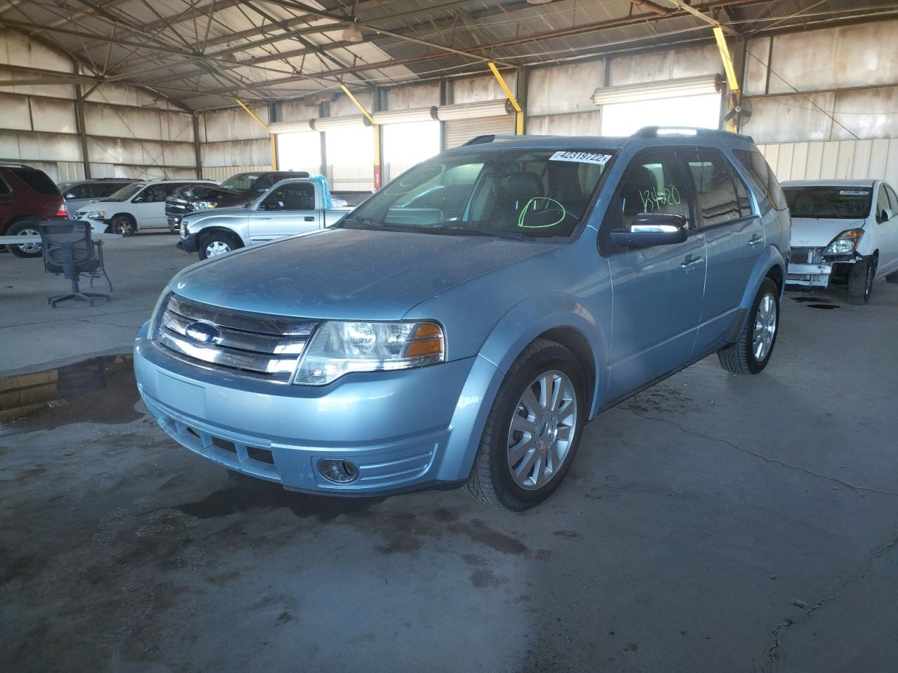 Photo 2 from auction – 2008 FORD TAURUS X L with VIN 1FMDK03W28GA18185