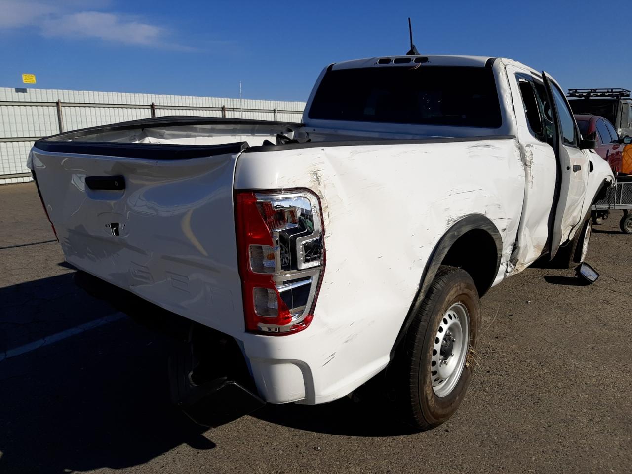 Photo 4 from auction – 2021 FORD RANGER XL with VIN 1FTER1EH4MLD47464