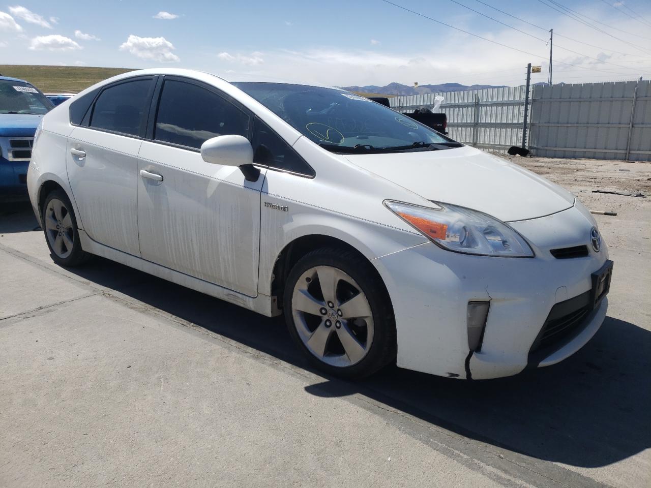 TOYOTA PRIUS 2013 with VIN JTDKN3DU1D5584247 - Photo from auction