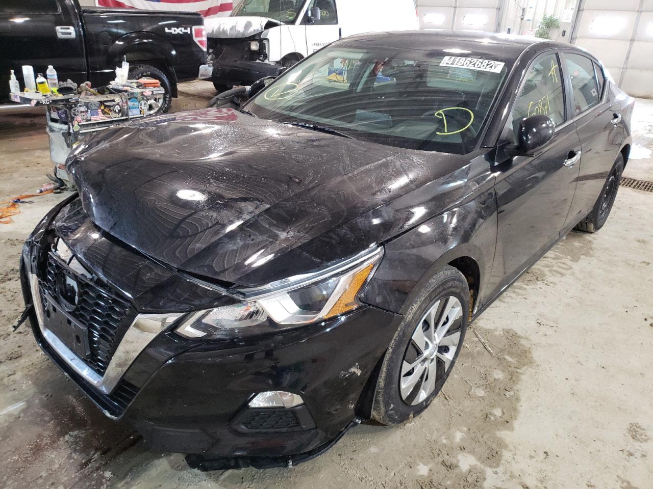 Photo 2 from auction – 2020 NISSAN ALTIMA S with VIN 1N4BL4BV2LC215856