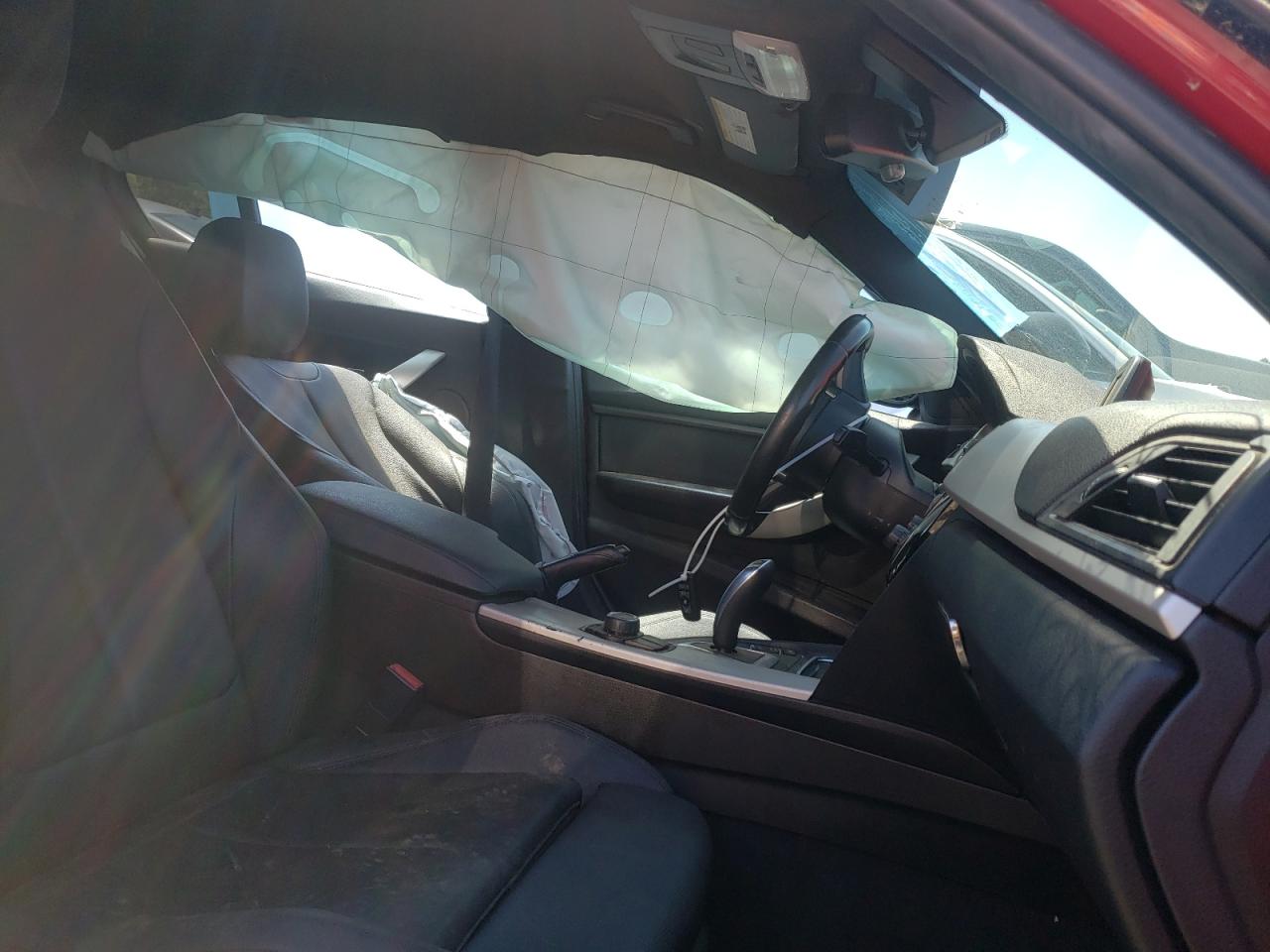 Photo 5 from auction – 2016 BMW 320 I with VIN WBA8E1G53GNT33900
