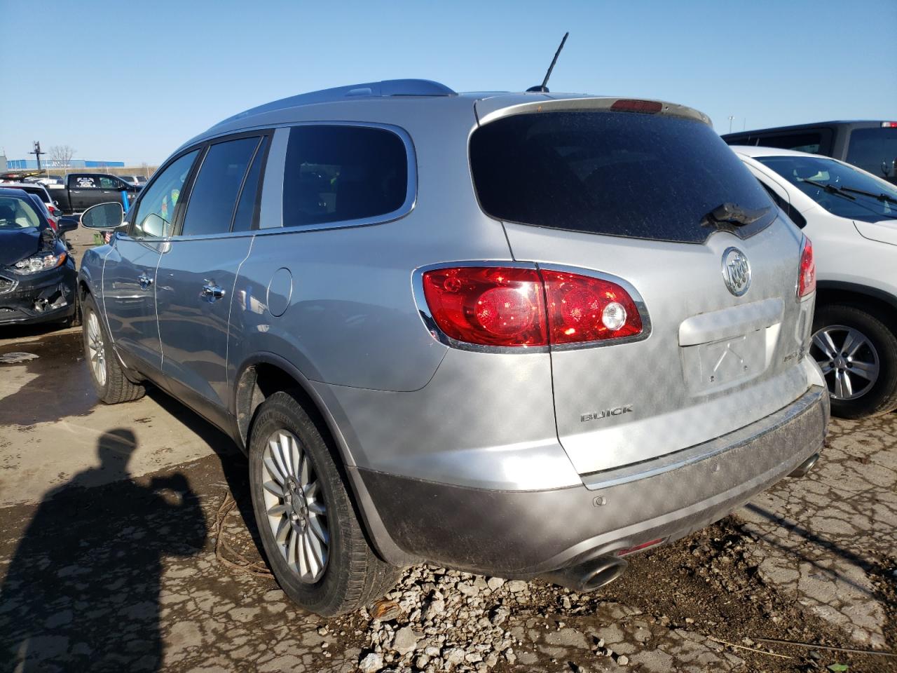 Photo 3 from auction – 2009 BUICK ENCLAVE CX with VIN 5GAER23D99J202558