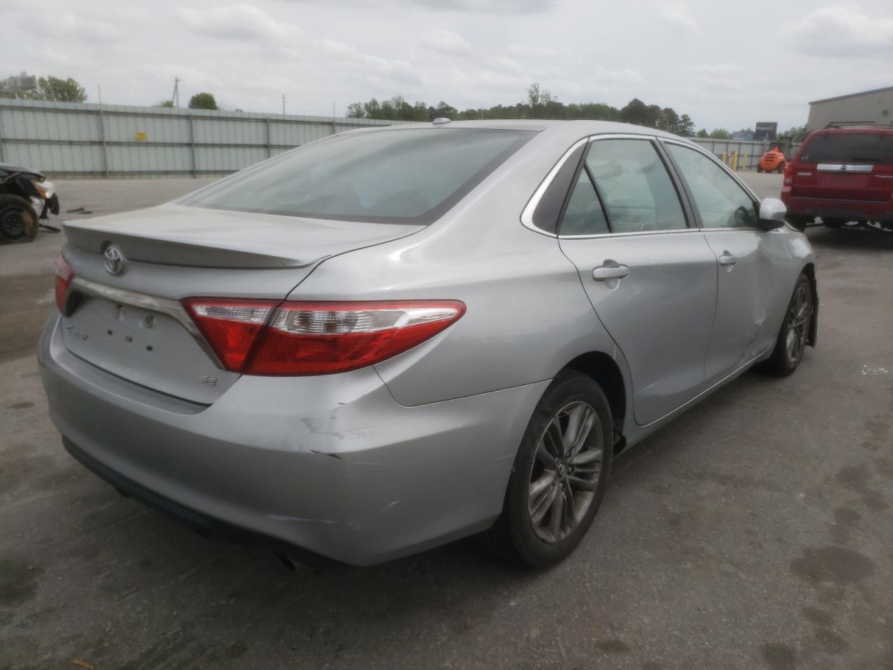 Photo 4 from auction – 2016 TOYOTA CAMRY LE with VIN 4T1BF1FK4GU211559