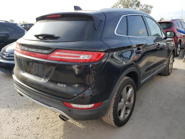 Photo 4 from auction – 2017 LINCOLN MKC PREMIE with VIN 5LMCJ1C90HUL34326