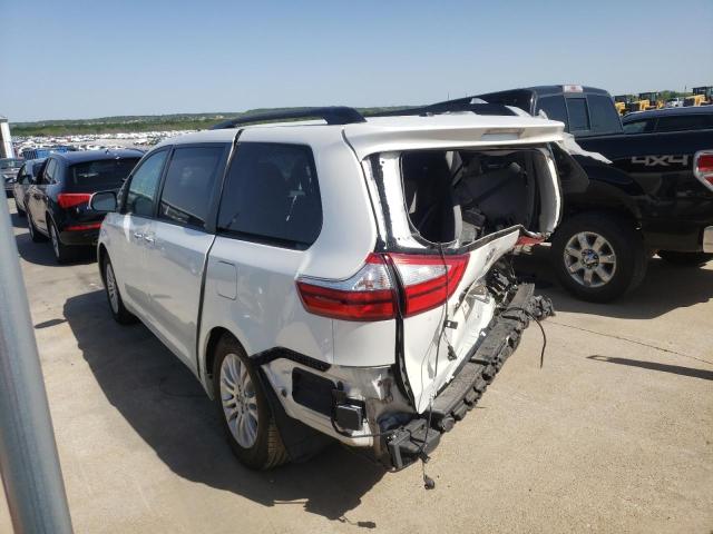 Photo 3 from auction – 2016 TOYOTA SIENNA XLE with VIN 5TDYK3DC9GS711948