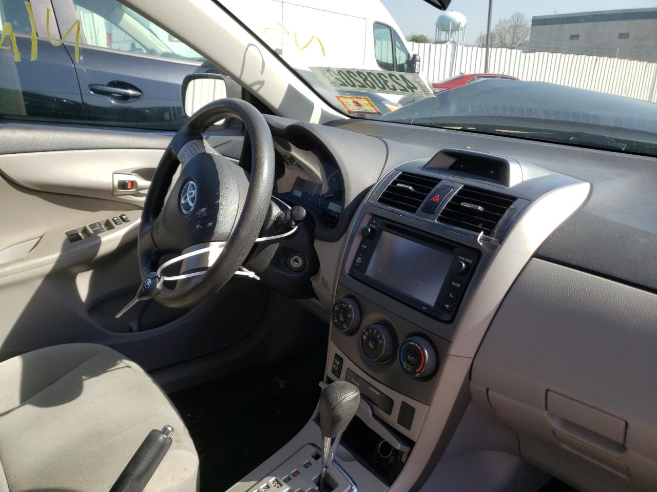Photo 9 from auction – 2013 TOYOTA COROLLA BA with VIN 2T1BU4EE2DC965639