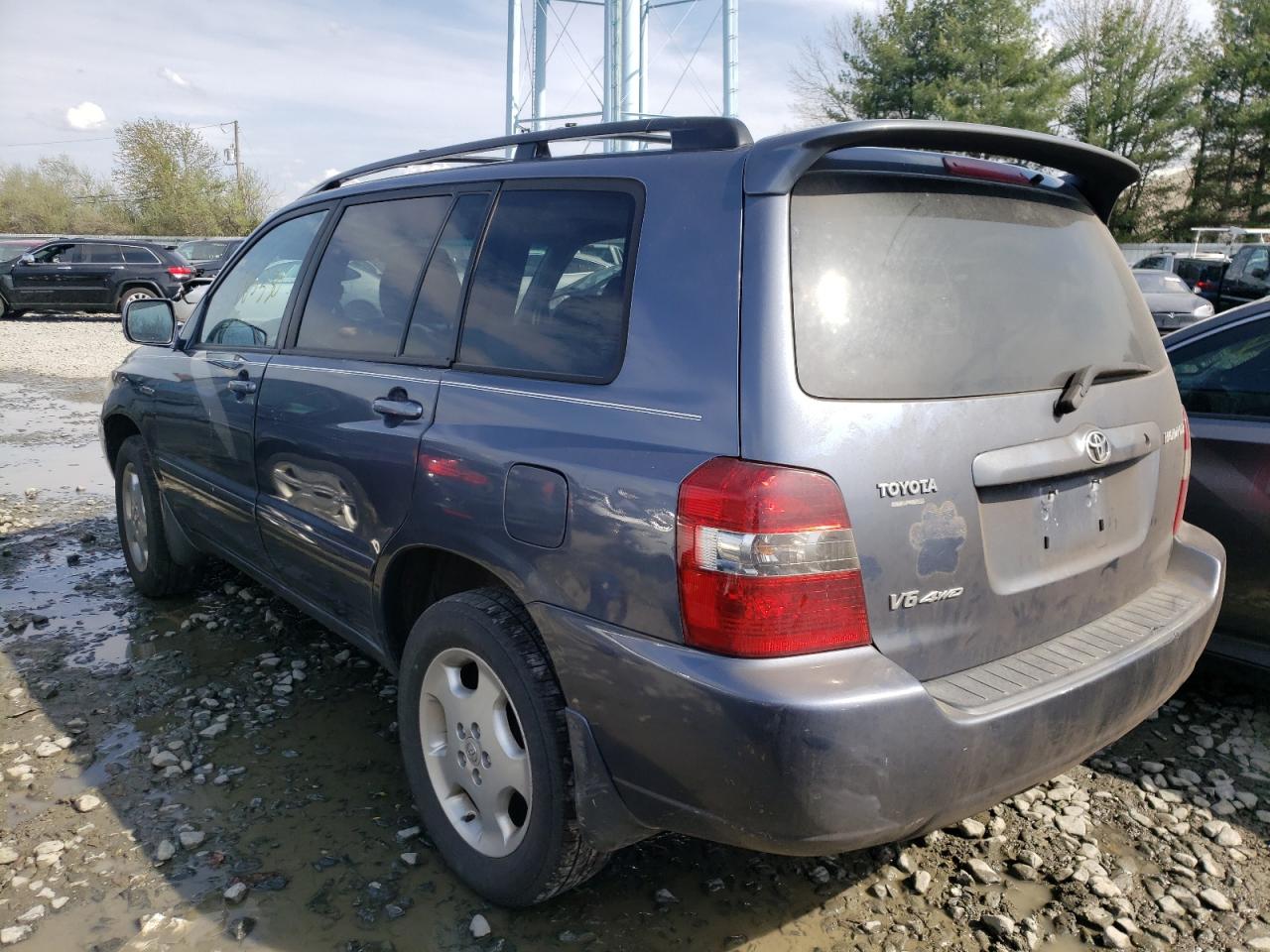 صورة رقم 3 من المزاد - 2005 TOYOTA HIGHLANDER مع VIN JTEEP21A750098578