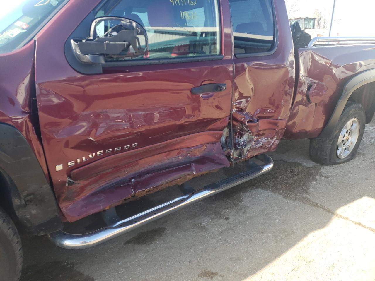 Photo 9 from auction – 2008 CHEVROLET SILVERADO with VIN 1GCEK19038Z316508
