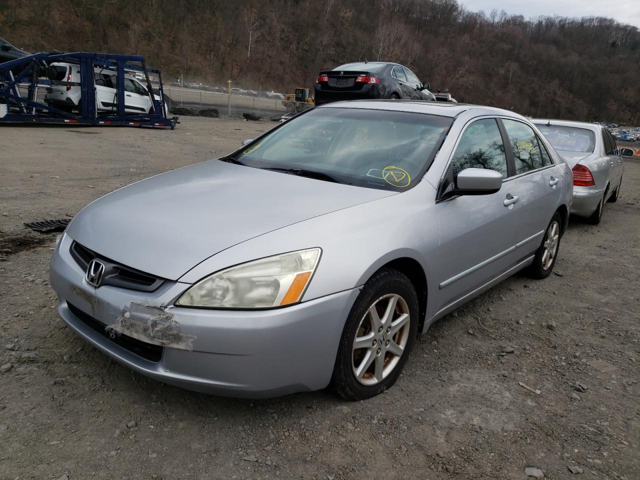 Photo 2 from auction – 2003 HONDA ACCORD with VIN 1HGCM66543A035230