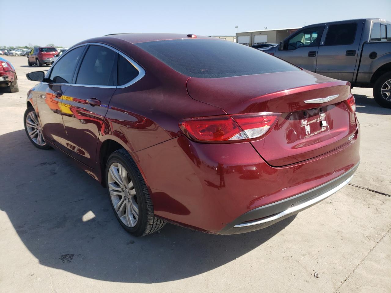 Photo 3 from auction – 2015 CHRYSLER 200 LIMITE with VIN 1C3CCCABXFN536458