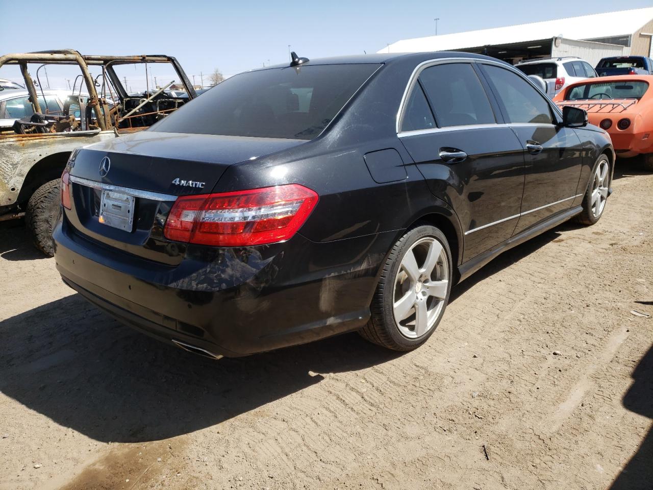 Photo 4 from auction – 2011 MERCEDES-BENZ E CLASS with VIN WDDHF8HB5BA383345