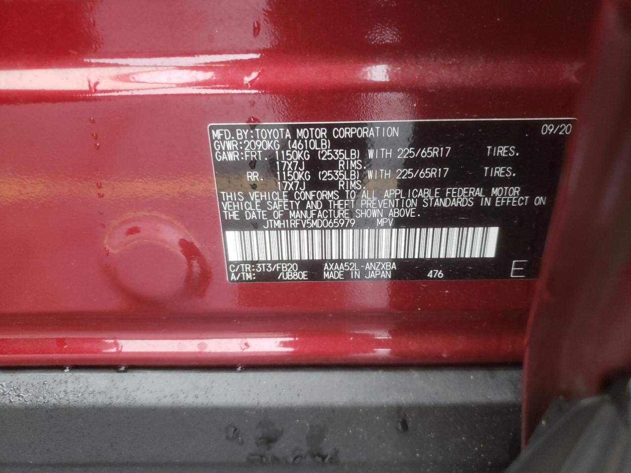 Photo 10 from auction – 2021 TOYOTA RAV4 LE with VIN JTMH1RFV5MD065979