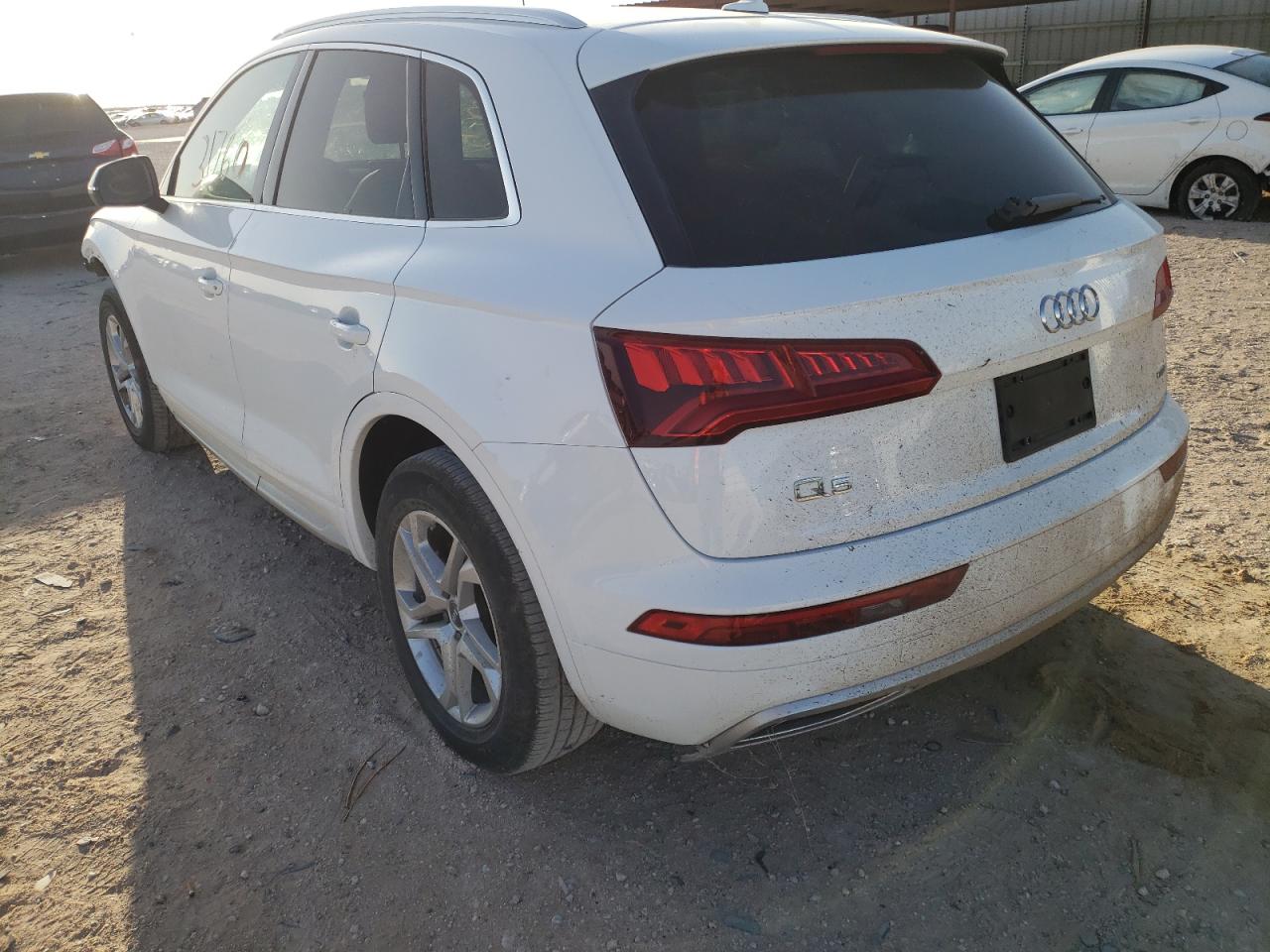 Photo 3 from auction – 2019 AUDI Q5 PREMIUM with VIN WA1ANAFY9K2071630