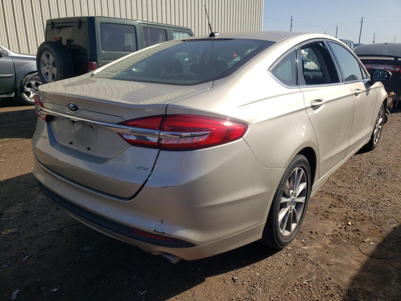 Photo 4 from auction – 2017 FORD FUSION SE with VIN 3FA6P0H74HR357934