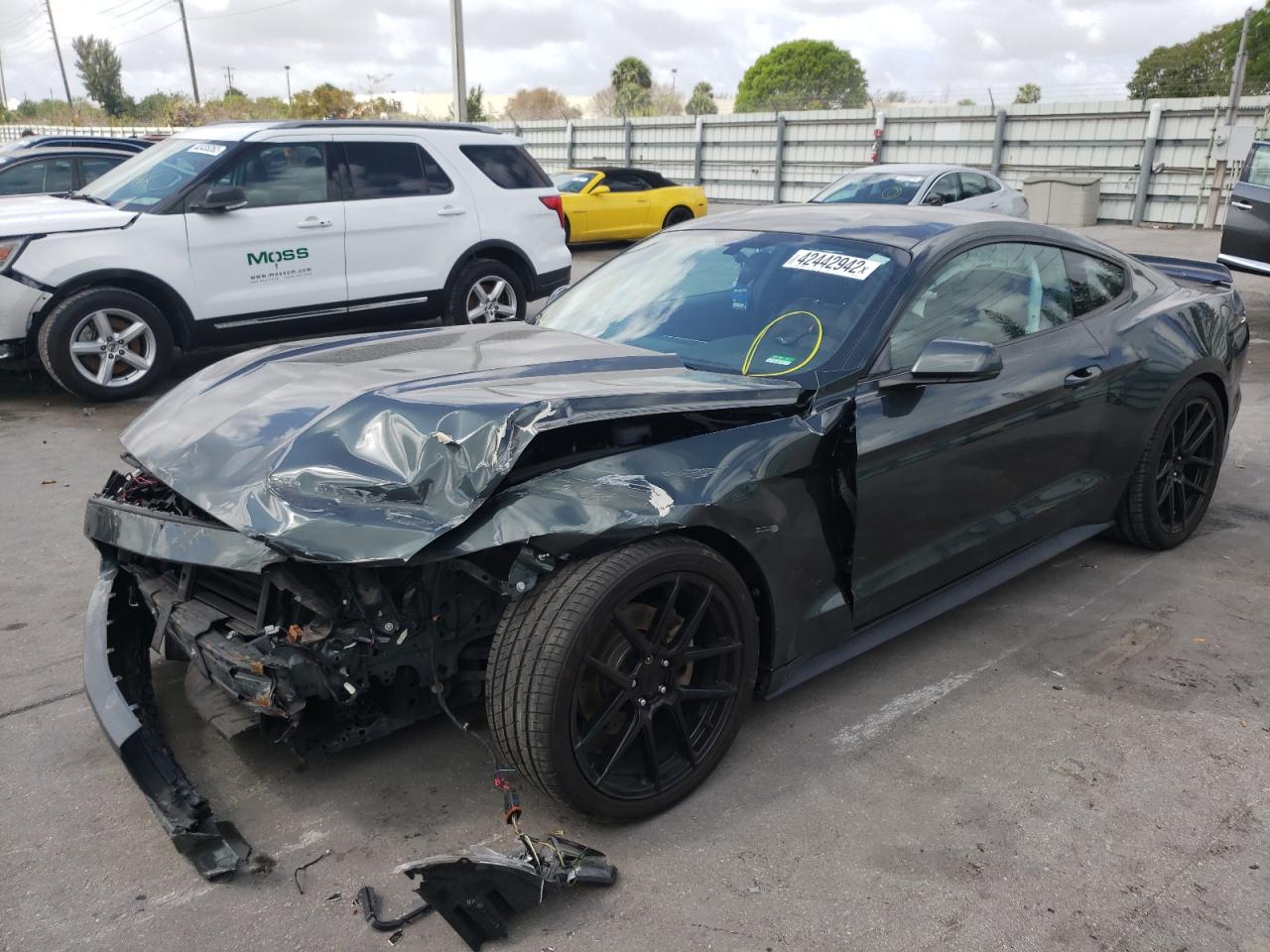 Photo 2 from auction – 2015 FORD MUSTANG with VIN 1FA6P8THXF5343874