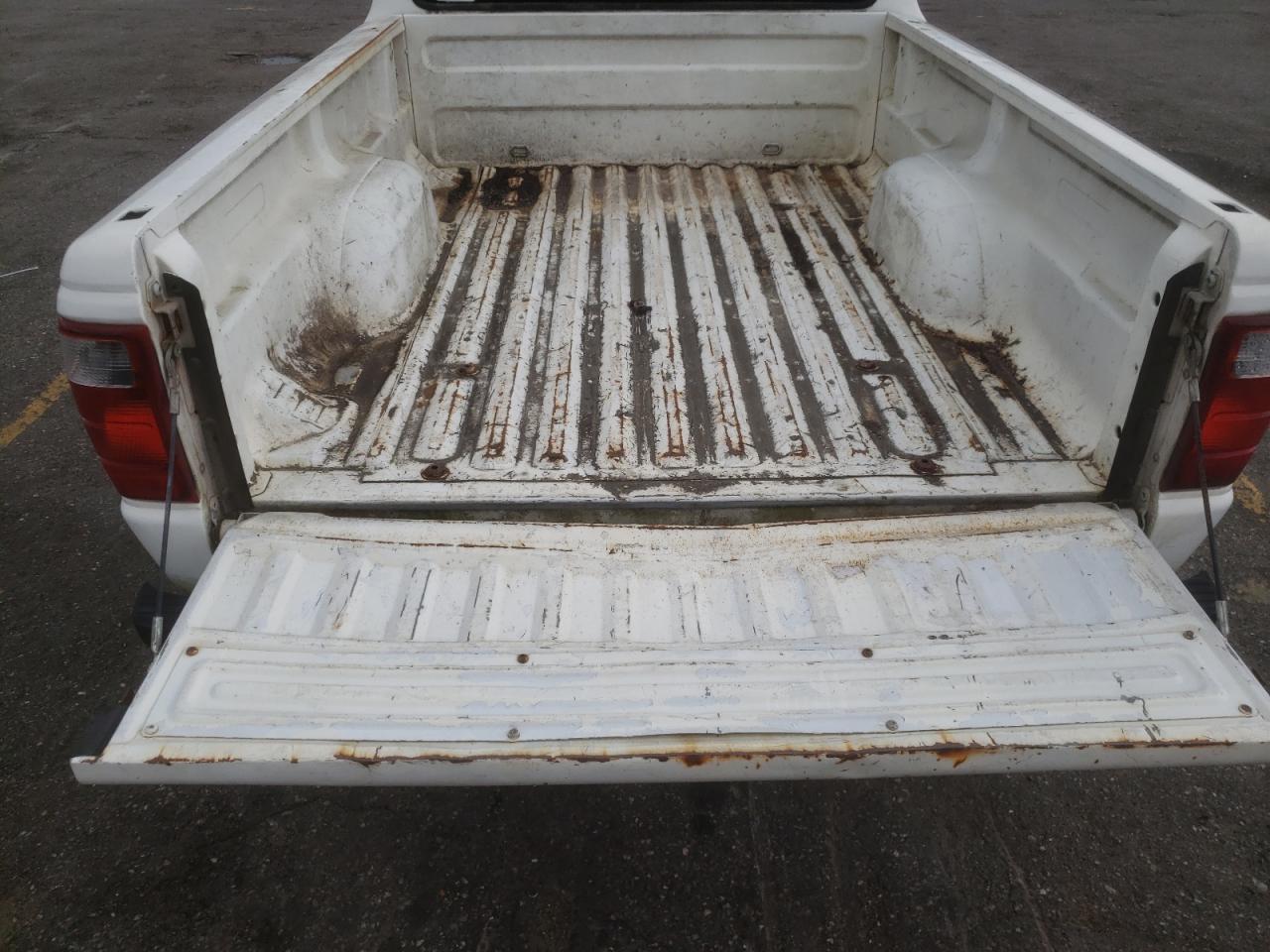 Photo 6 from auction – 2004 FORD RANGER with VIN 1FTYR10D94PA40253