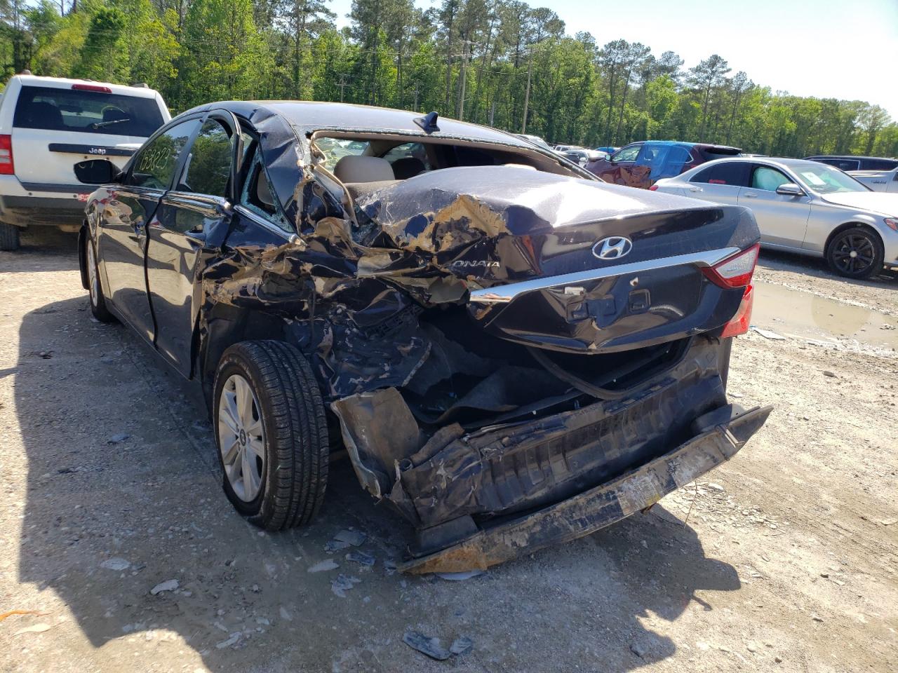 Photo 3 from auction – 2011 HYUNDAI SONATA GLS with VIN 5NPEB4AC5BH091580