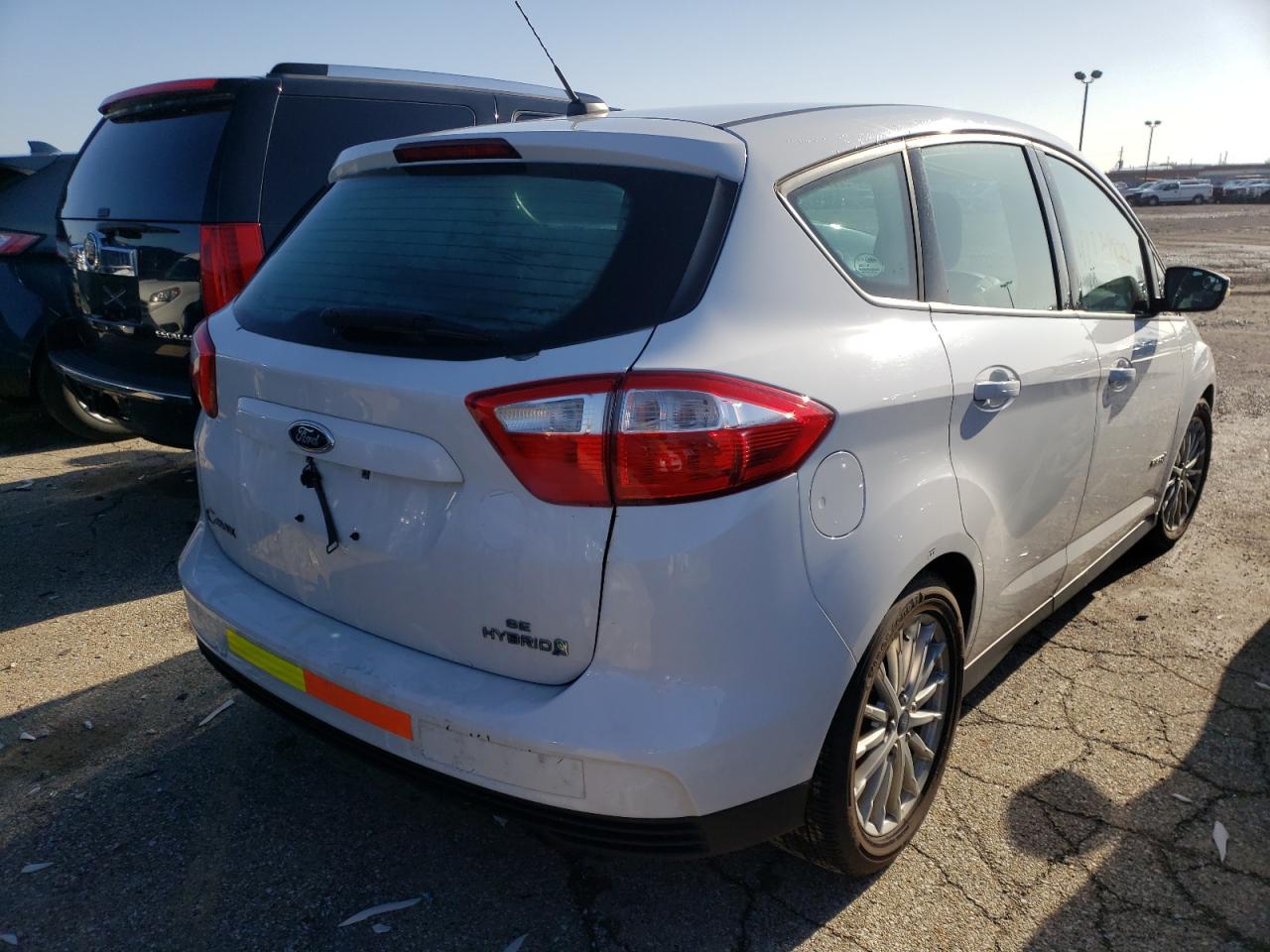 Photo 4 from auction – 2015 FORD C-MAX SE with VIN 1FADP5AU4FL101275