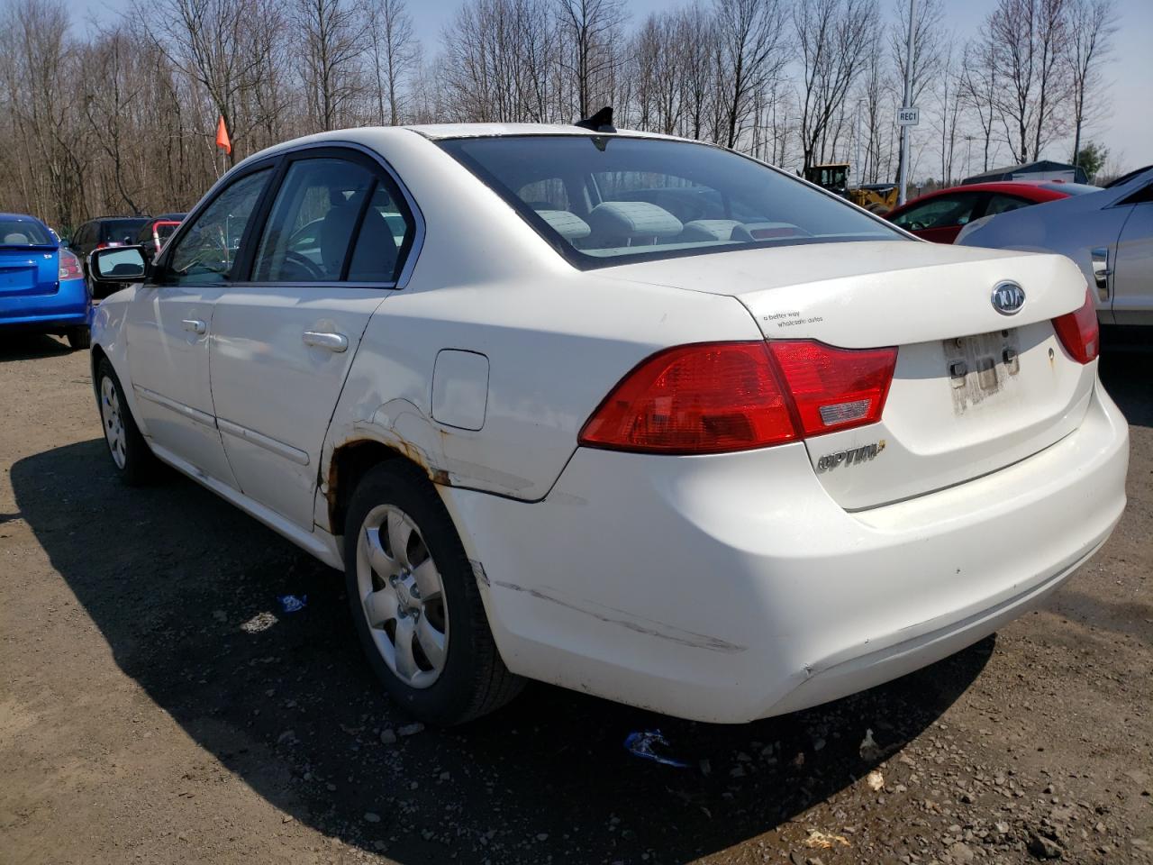 Photo 3 from auction – 2010 KIA OPTIMA LX with VIN KNAGG4A89A5412568