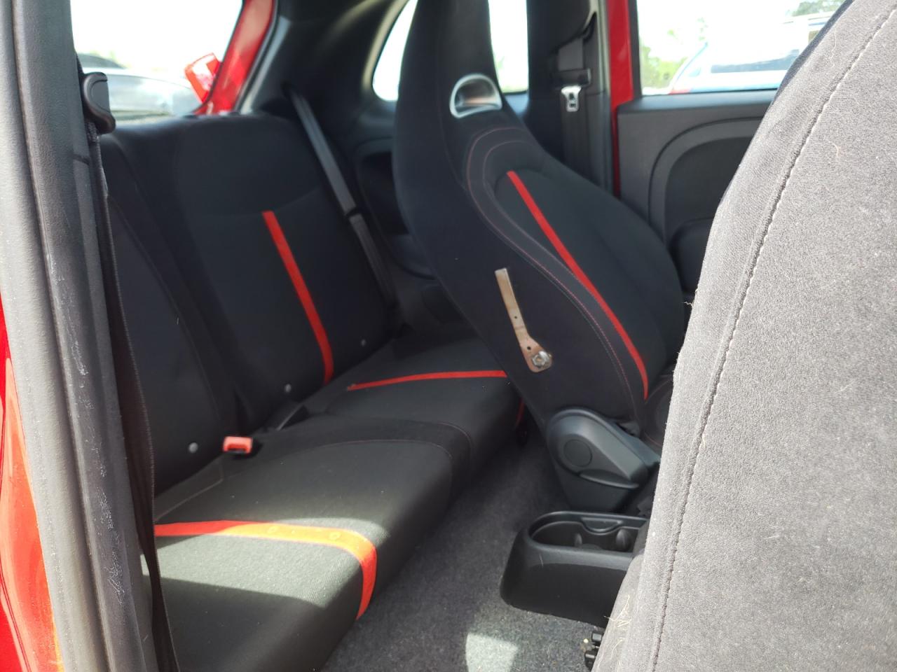 Zdjęcie 6 z aukcji – 2015 FIAT 500 ABARTH z VIN 3C3CFFFH0FT616020