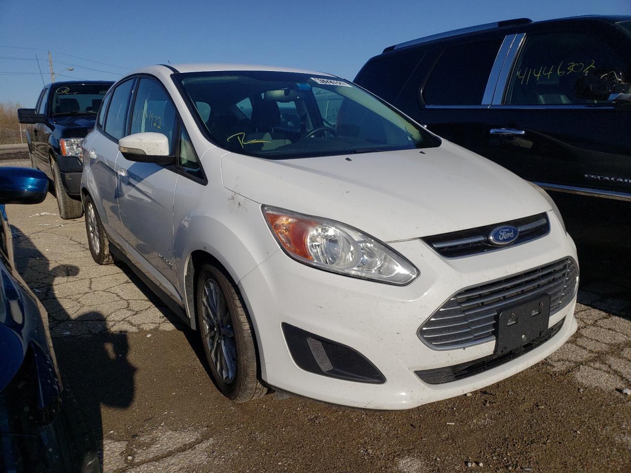 FORD C-MAX SE 2015 with VIN 1FADP5AU4FL101275 - Photo from auction