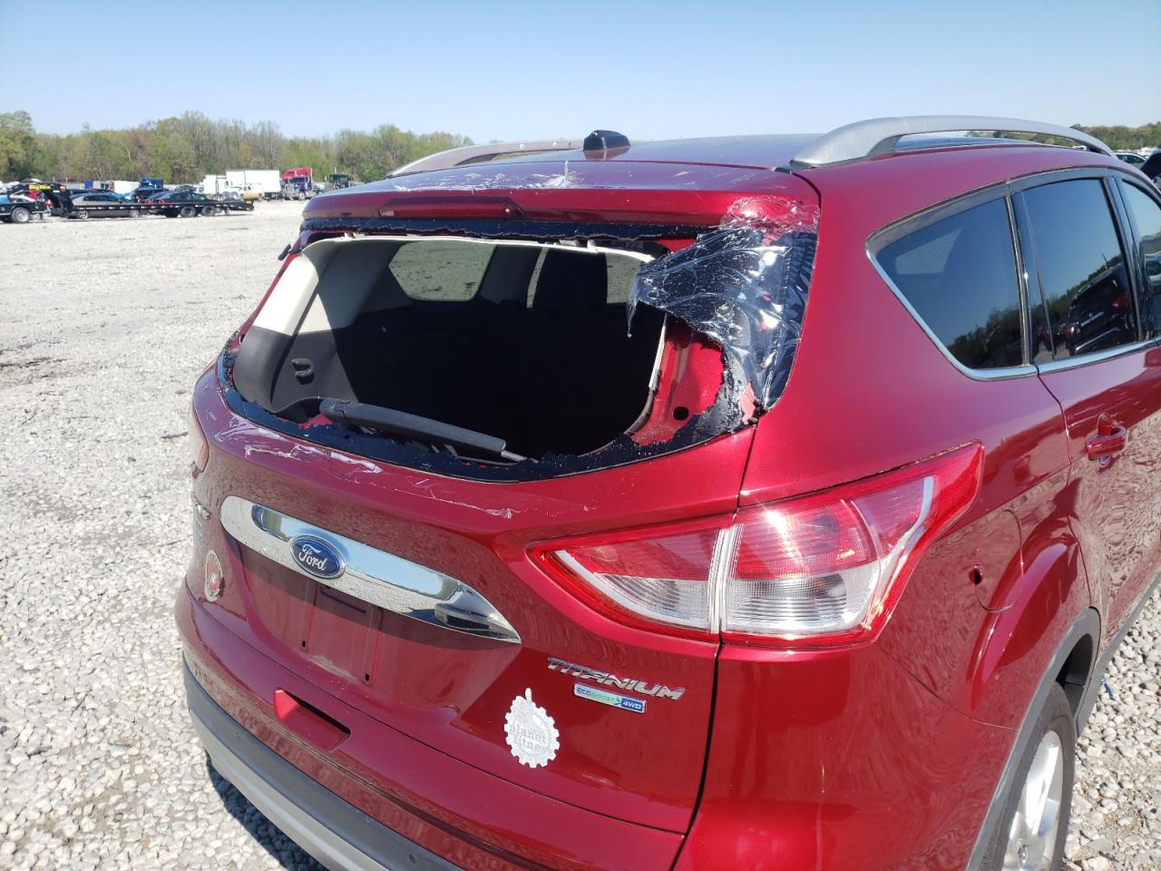Photo 9 from auction – 2015 FORD ESCAPE TIT with VIN 1FMCU9J90FUC53352