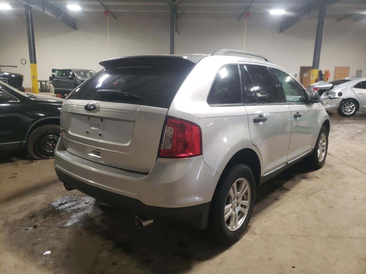 Photo 4 from auction – 2011 FORD EDGE SE with VIN 2FMDK3GC6BBB49569