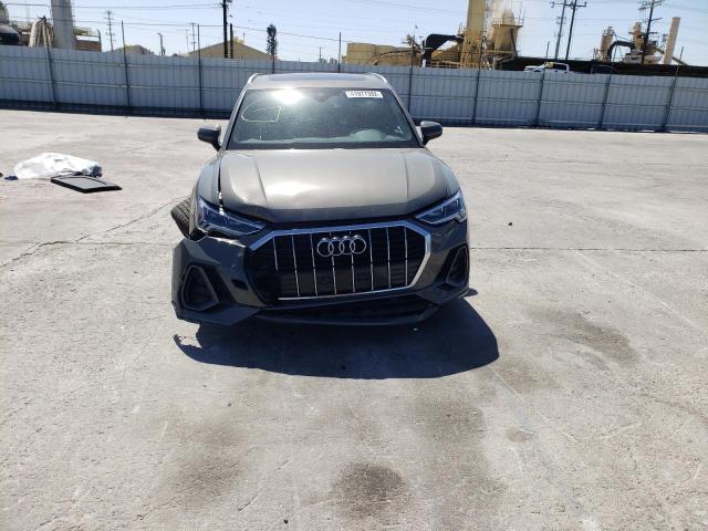 Photo 9 from auction – 2019 AUDI Q3 PREMIUM with VIN WA1EECF3XK1083857