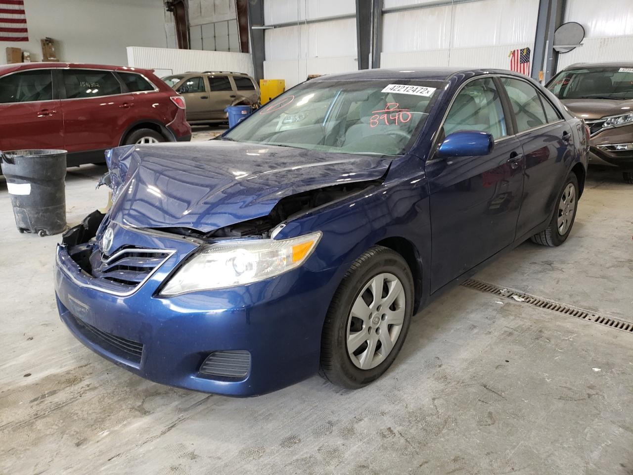 Photo 2 from auction – 2011 TOYOTA CAMRY BASE with VIN 4T1BF3EK6BU718940