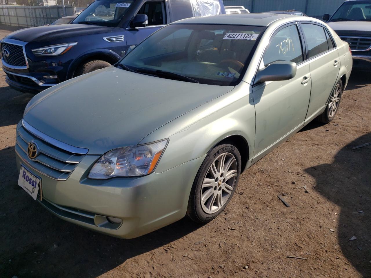 Photo 2 from auction – 2006 TOYOTA AVALON with VIN 4T1BK36B46U112200
