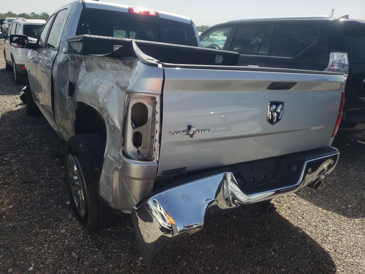 Photo 3 from auction – 2018 RAM 1500 SLT with VIN 1C6RR6LT9JS333770
