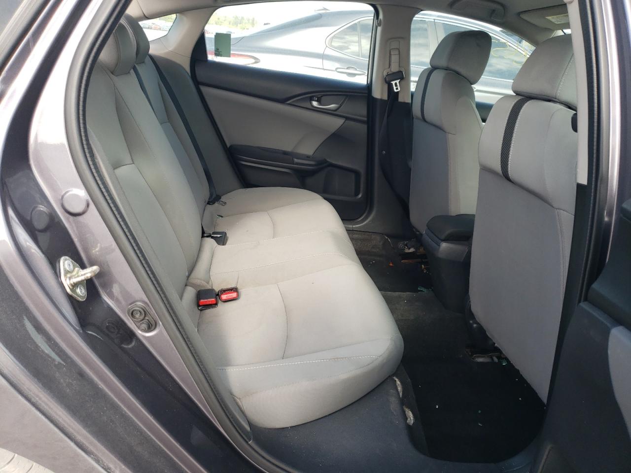Photo 6 from auction – 2016 HONDA CIVIC LX with VIN 19XFC2F52GE011504
