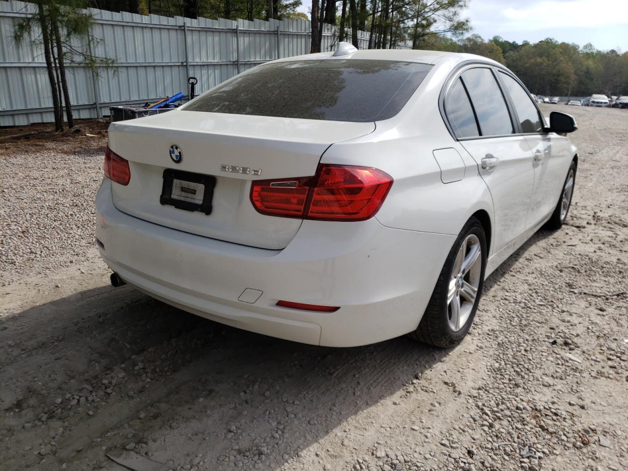 Photo 4 from auction – 2014 BMW 328 D with VIN WBA3D3C53EK156049