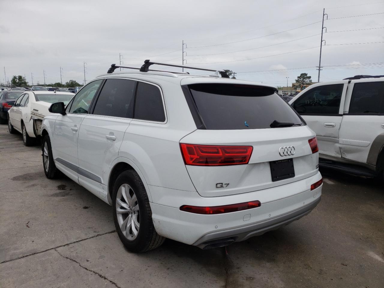 Photo 3 from auction – 2018 AUDI Q7 PREMIUM with VIN WA1LAAF74JD021202