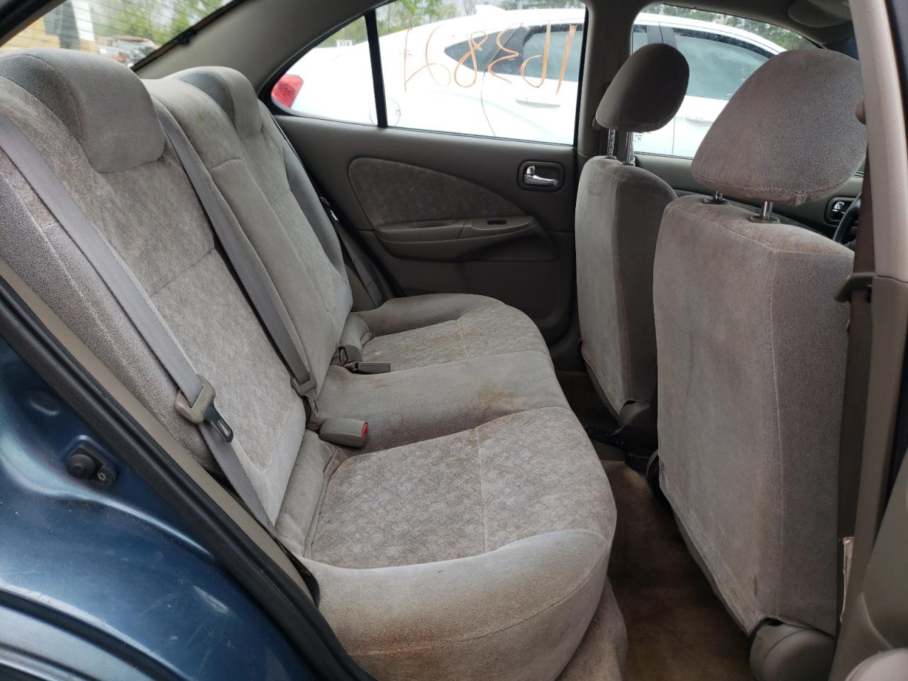 Photo 6 from auction – 2002 NISSAN SENTRA XE with VIN 3N1CB51D12L650180