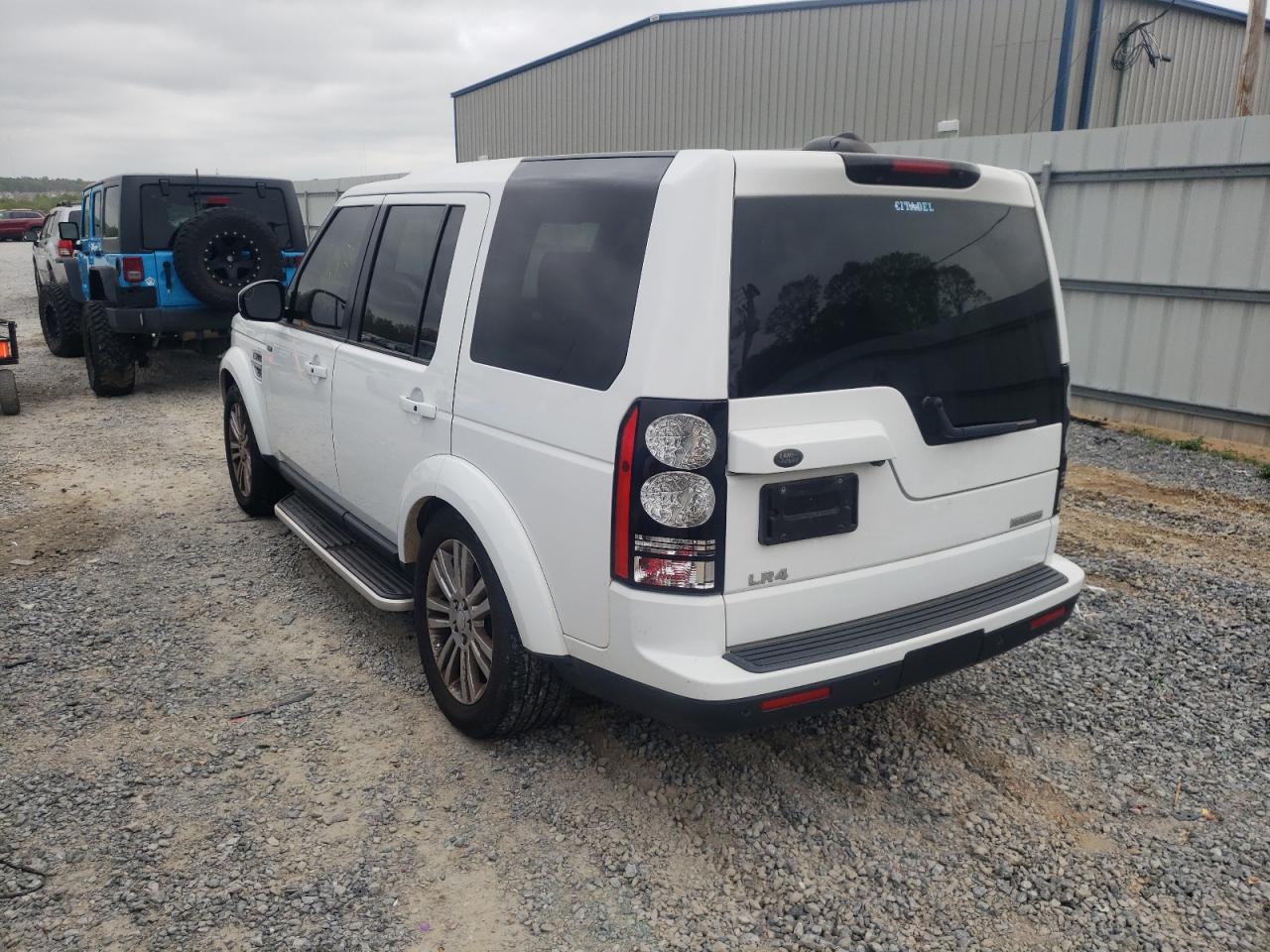Photo 3 from auction – 2016 LAND ROVER LR4 HSE LU with VIN SALAK2V66GA787654