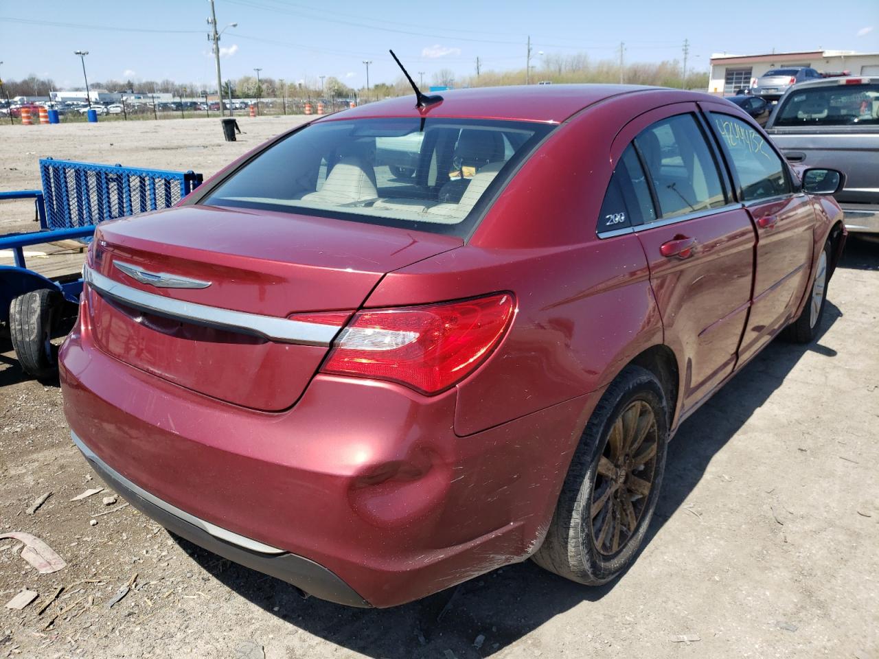 Photo 4 from auction – 2014 CHRYSLER 200 TOURIN with VIN 1C3CCBBB8EN204641