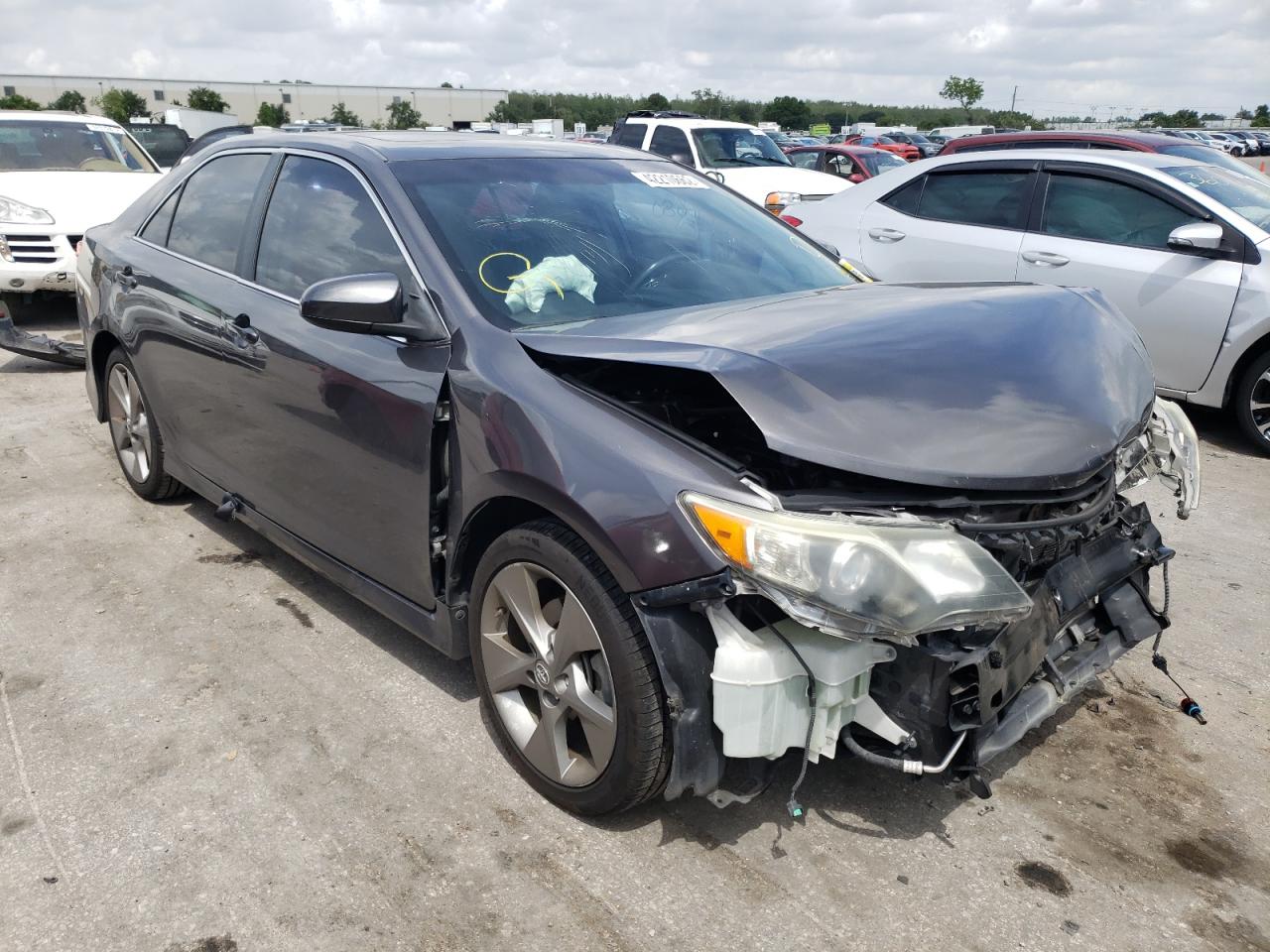 TOYOTA CAMRY L 2014 with VIN 4T1BF1FK5EU752245 - Photo from auction
