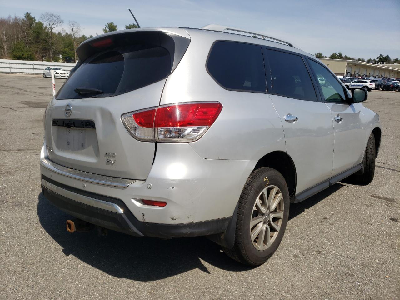 Photo 4 from auction – 2014 NISSAN PATHFINDER with VIN 5N1AR2MM3EC722759