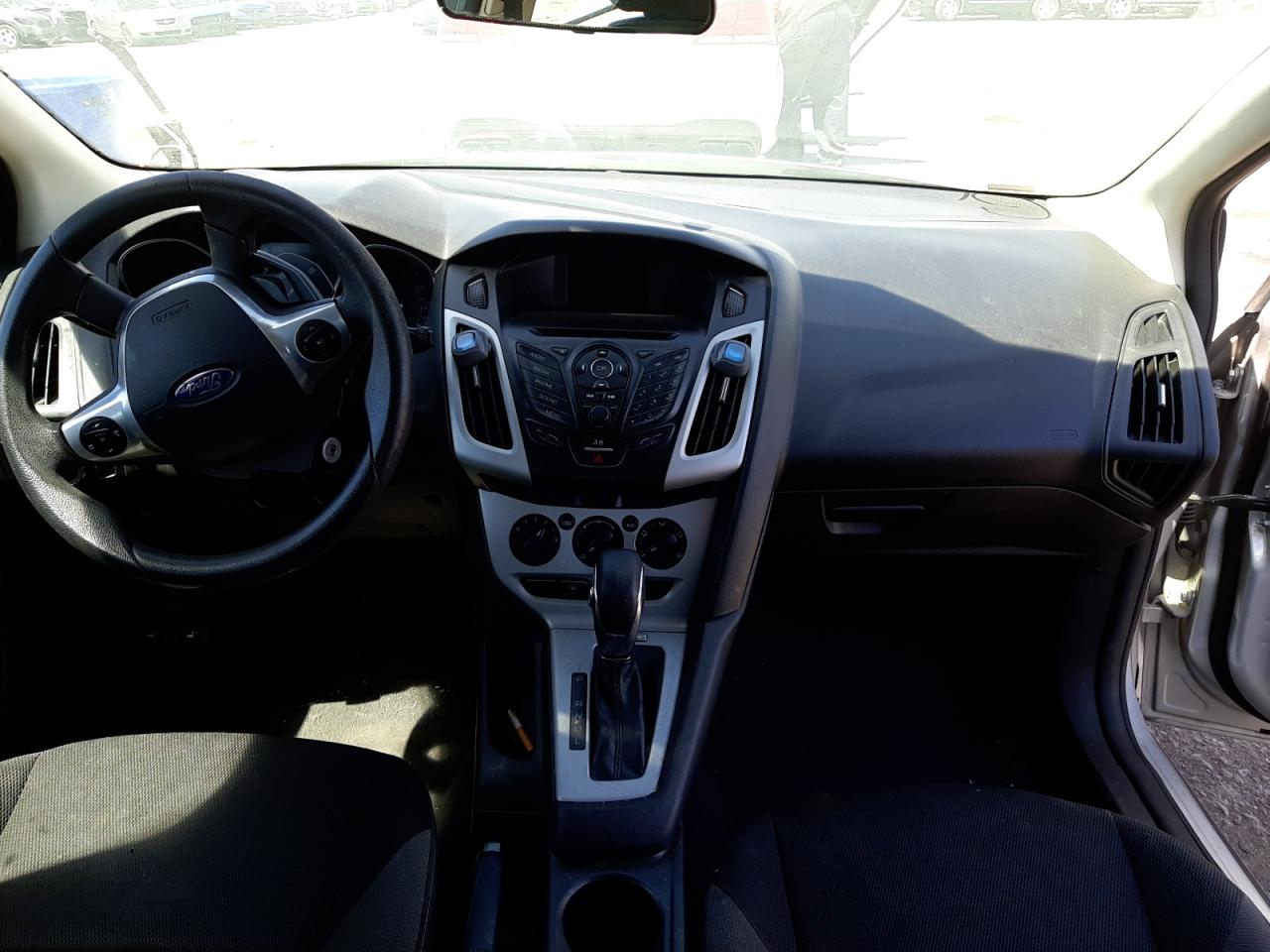 Photo 9 from auction – 2014 FORD FOCUS SE with VIN 1FADP3K24EL400717