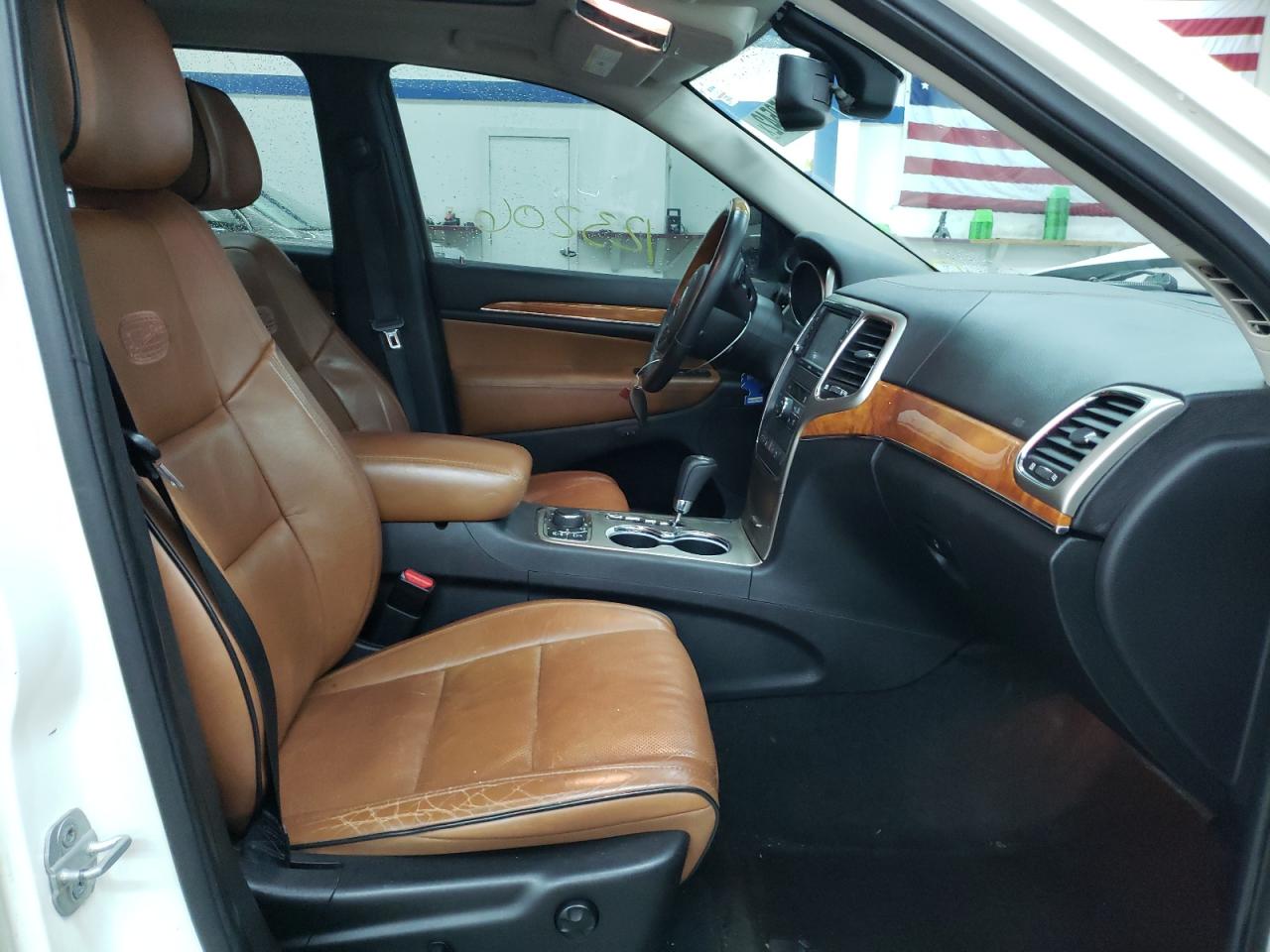 Photo 5 from auction – 2012 JEEP GRAND CHER with VIN 1C4RJFCT3CC149146