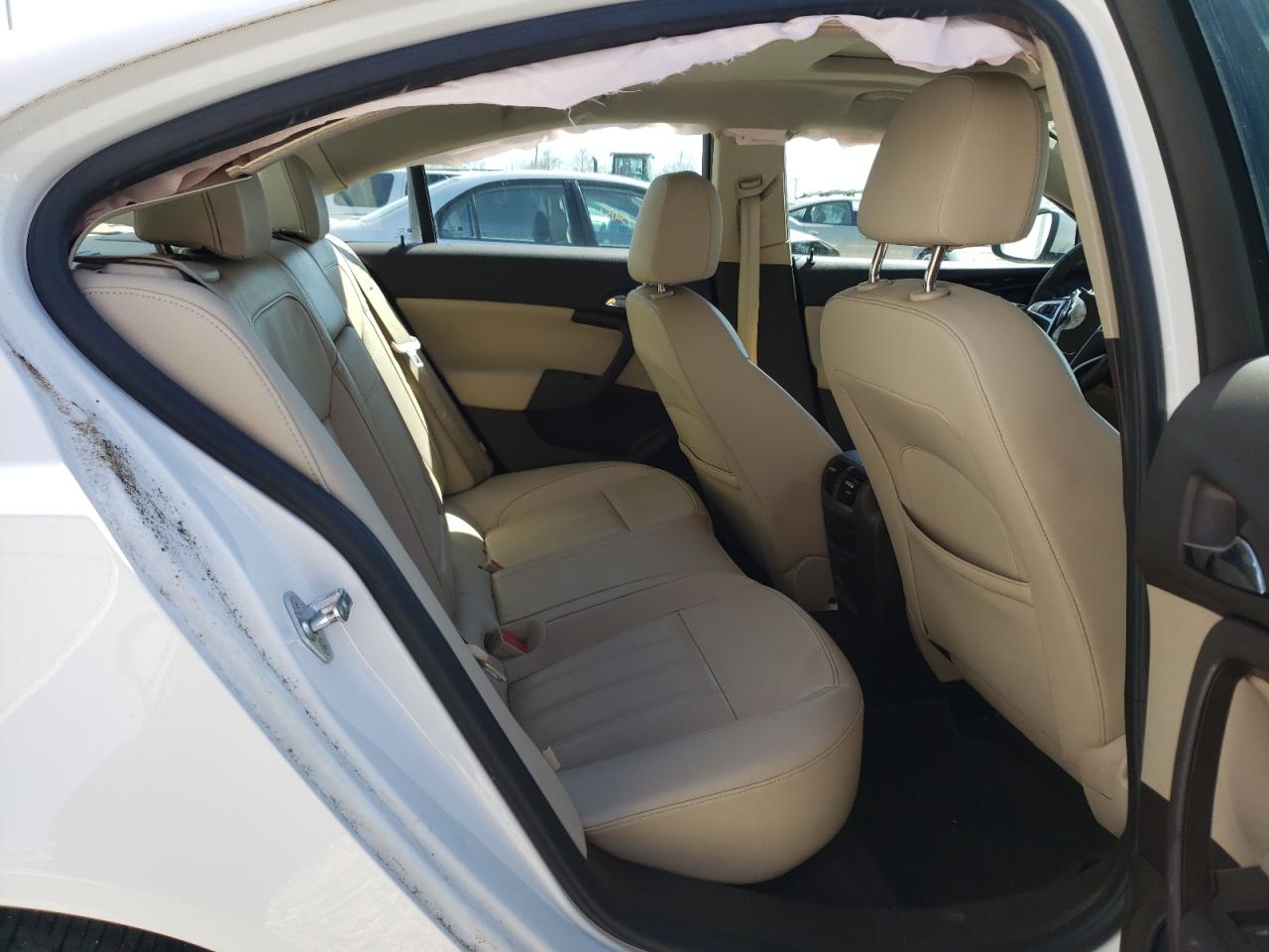 Photo 6 from auction – 2011 BUICK REGAL CXL with VIN W04GT5GCXB1004941