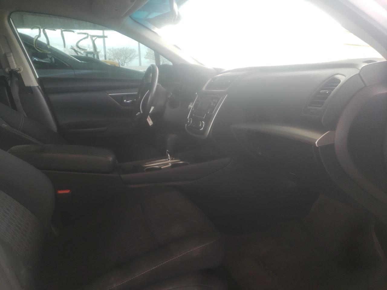 Photo 5 from auction – 2017 NISSAN ALTIMA 2.5 with VIN 1N4AL3AP1HC284229
