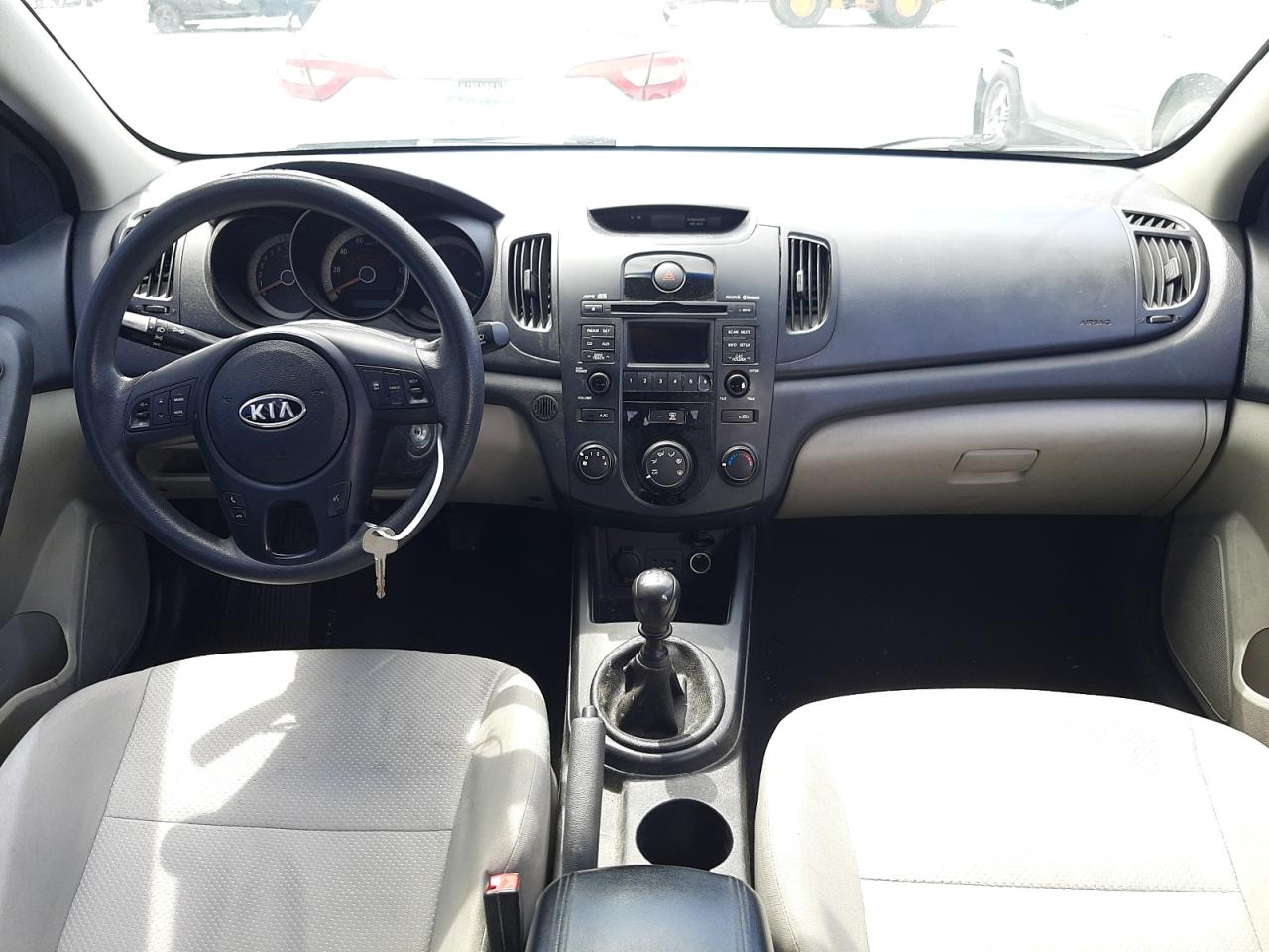 Photo 9 from auction – 2010 KIA FORTE EX with VIN KNAFU4A29A5058776