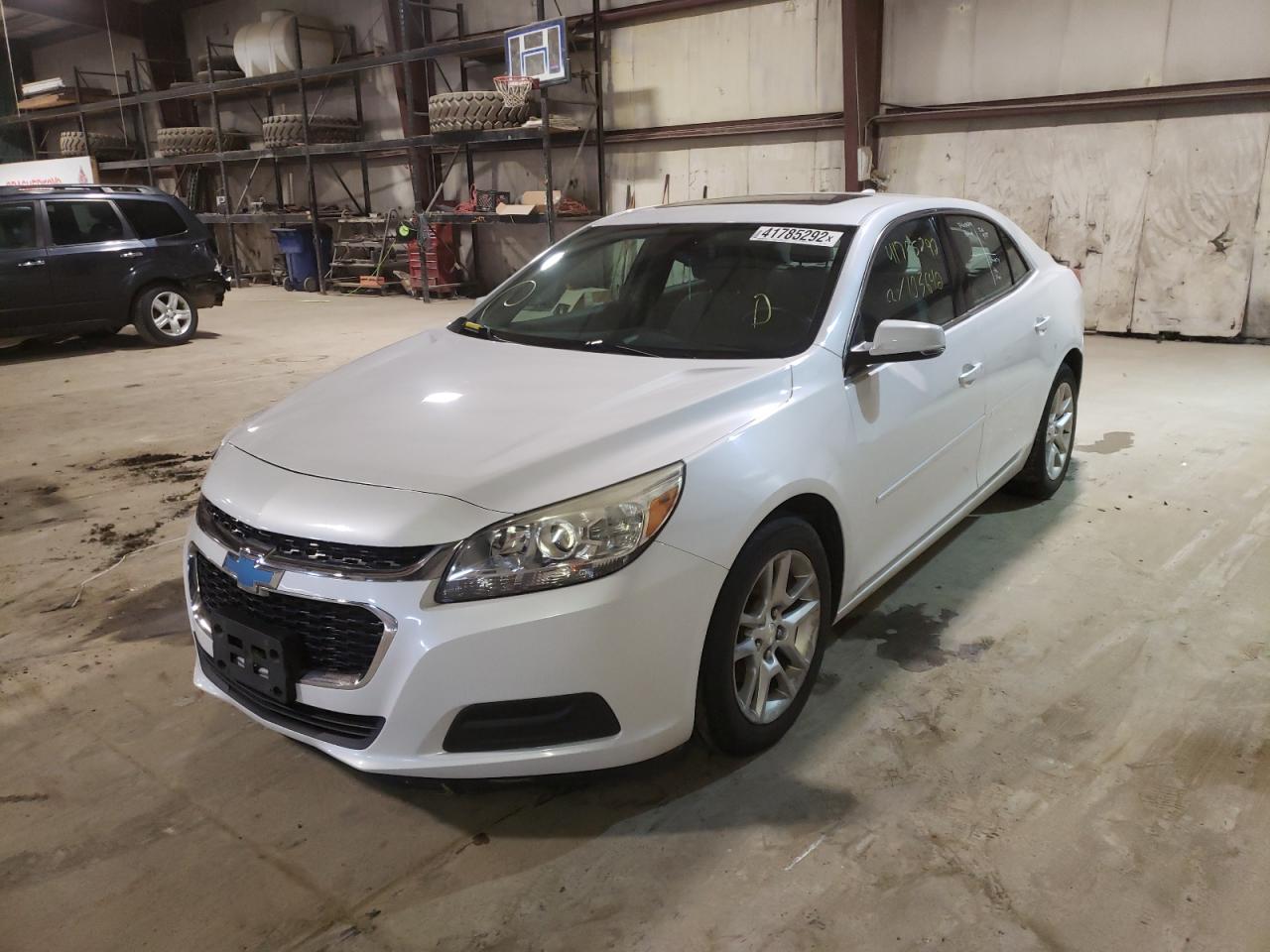 Photo 2 from auction – 2015 CHEVROLET MALIBU 1LT with VIN 1G11C5SL6FF130282