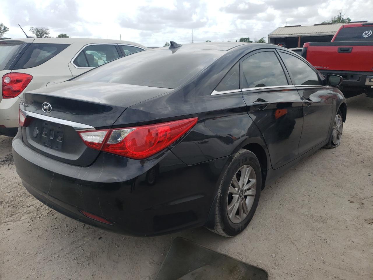 Photo 4 from auction – 2013 HYUNDAI SONATA GLS with VIN 5NPEB4ACXDH790867