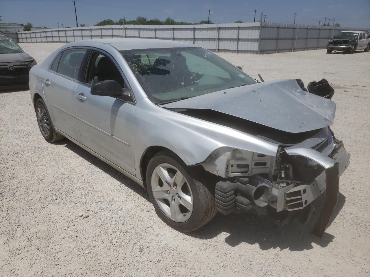 Photo 1 from auction – 2011 CHEVROLET MALIBU LS with VIN 1G1ZB5E17BF104168